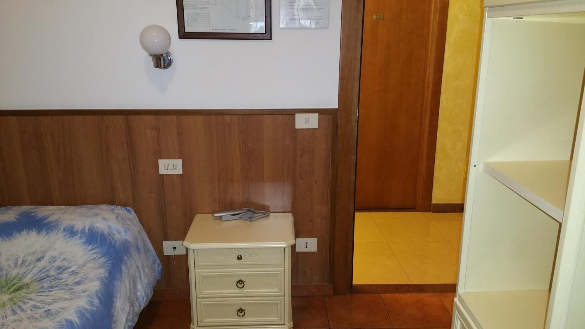 Albergo Sonia Firenze Rom bilde